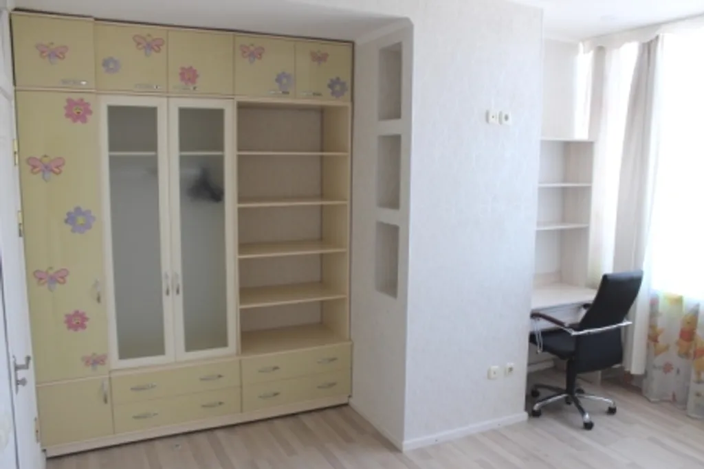 4-комнатная Квартира