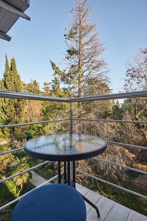 Квартира Квартира Милая студия на Цветочной — Сириус