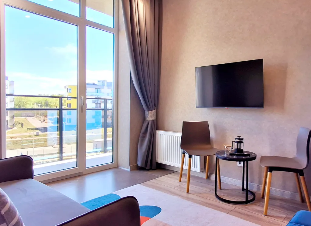 Тёплый берег