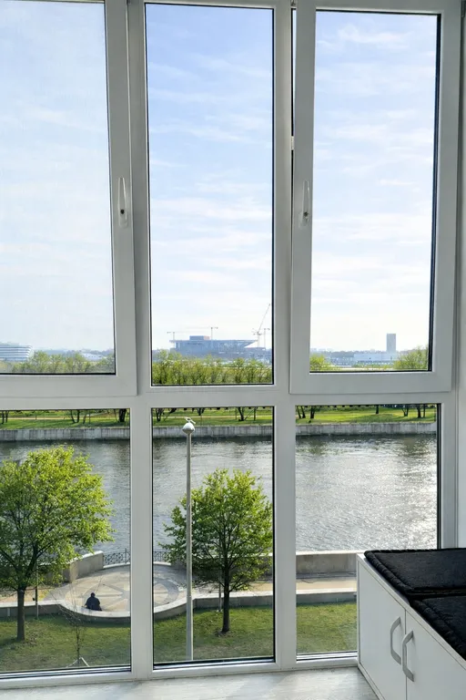 Шикарная квартира на набережной реки в центре