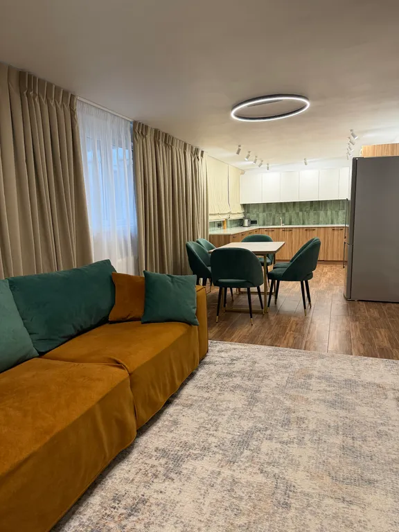 4-комнатный Дом