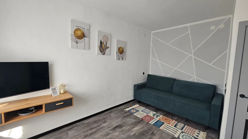 Уютная квартира с видом на храм Михаила Архангела, 10 минут Кремль — аренда посуточно в Тобольск