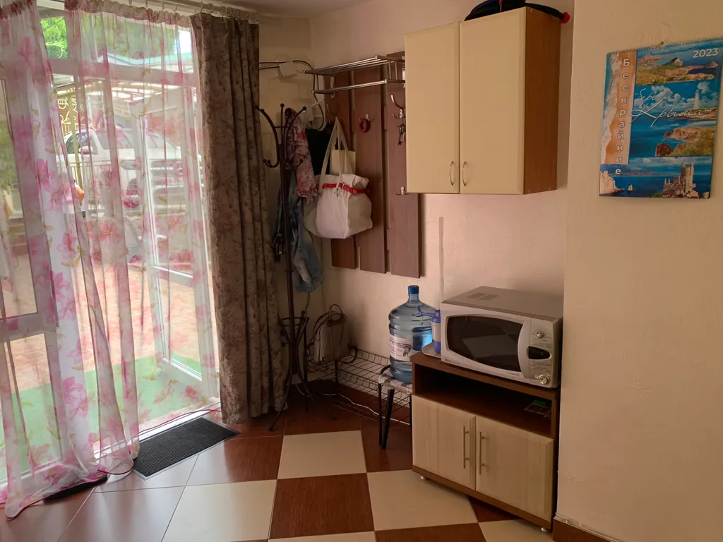 Апартаменты со своим двором