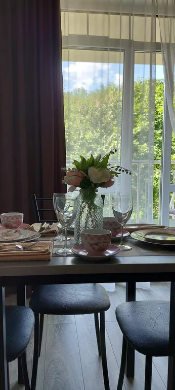 Просторная квартира с бассейном в ЖК Кипарис