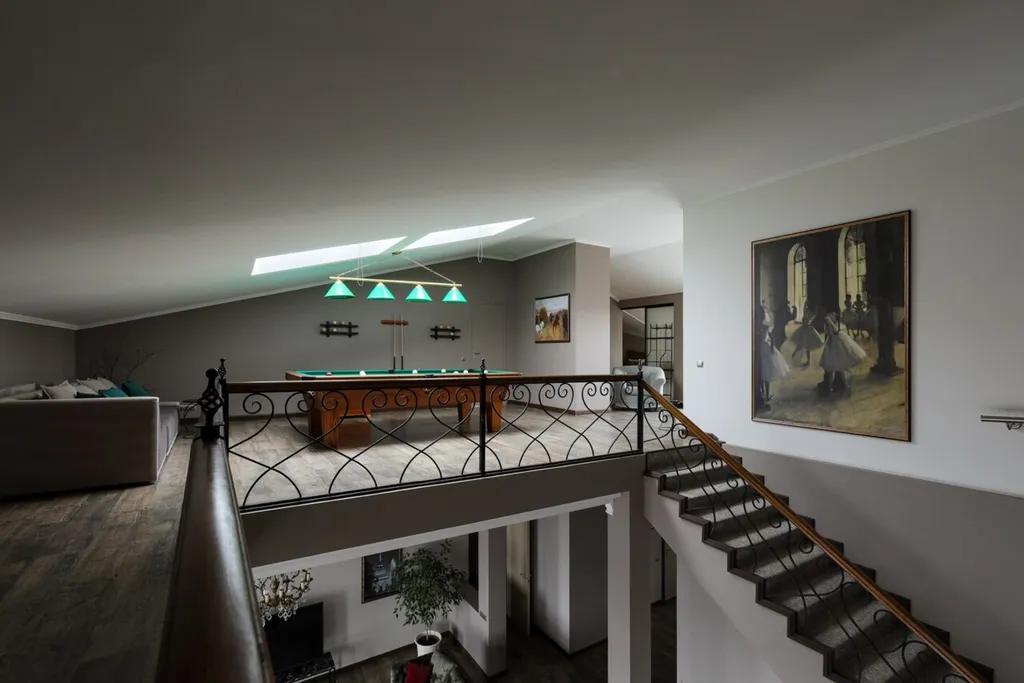 Апартаменты с видом на неву, террасой и бильярдом