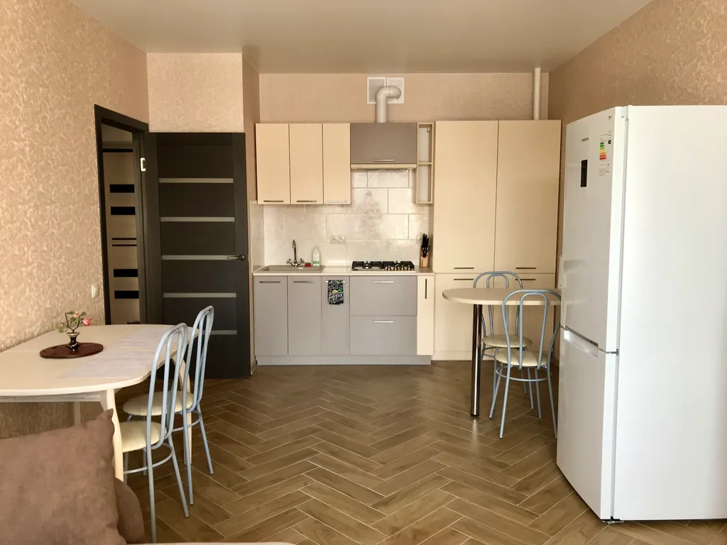 Новая светлая евродвушка бизнес-класса рядом с центром города