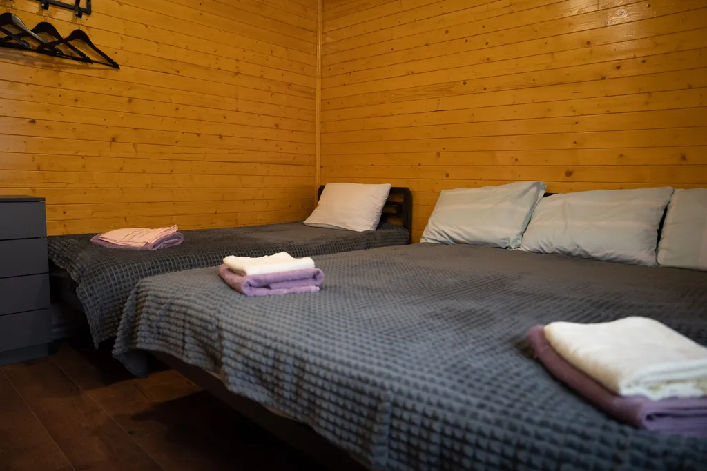 Коттeдж сo вcеми удoбствами для компании