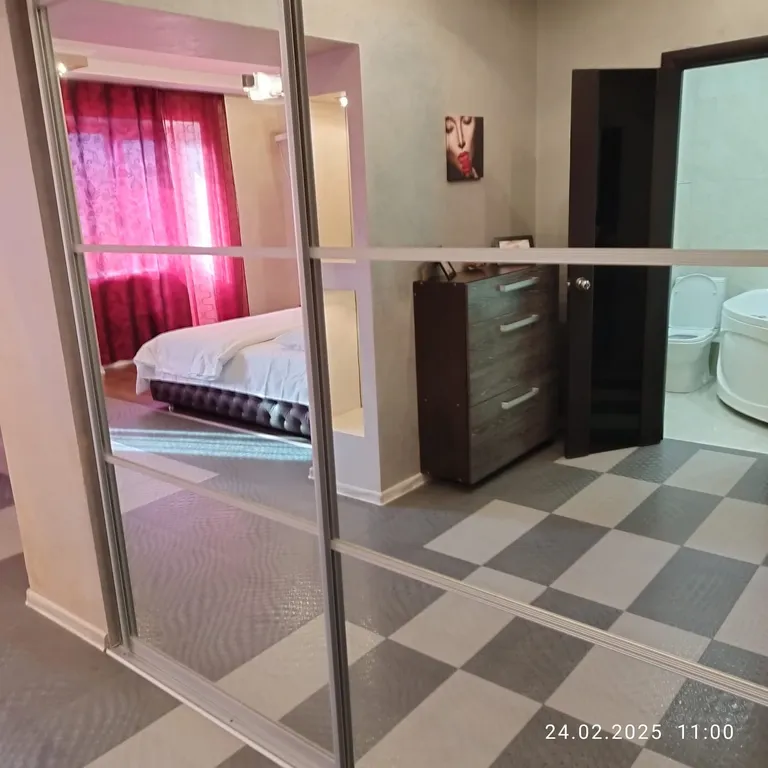 Уютная квартира с джакузи в высотке