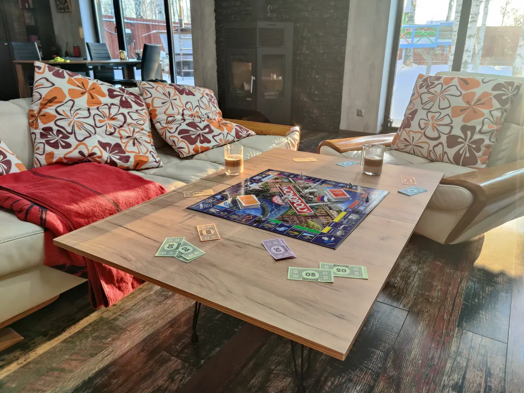 Дом-шале в черте города с баней и чаном