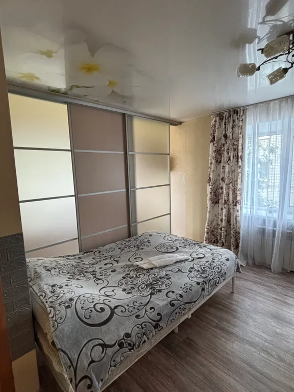 Уютная квартира в Фокинском районе — аренда посуточно в Брянск