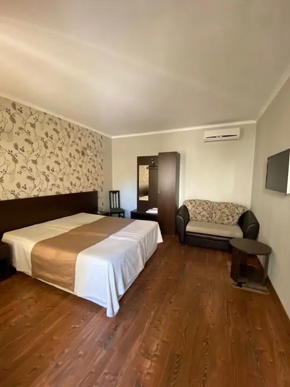 Гостевой дом с бассейном