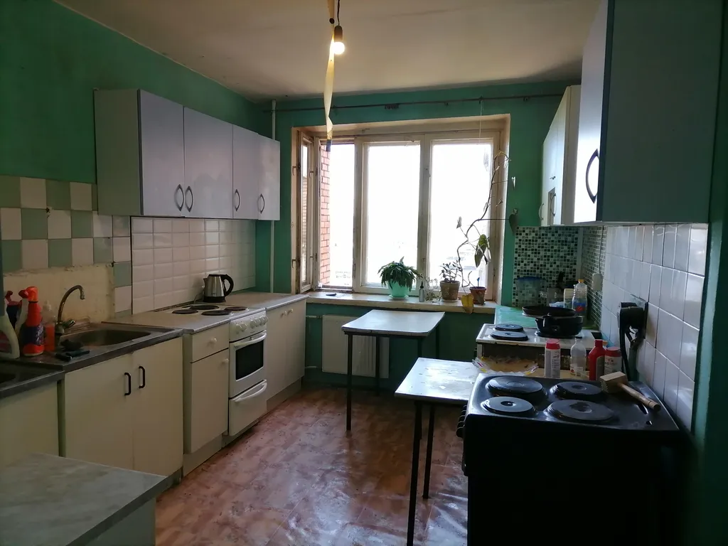 Комната рядом с метро