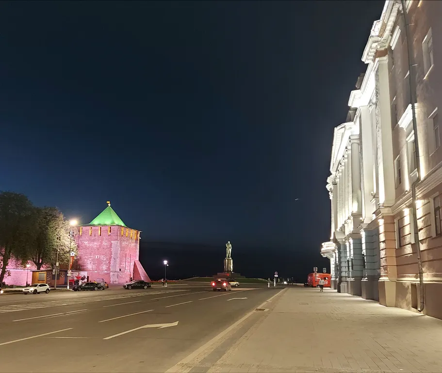 Уютная квартира на главной площади у Кремля