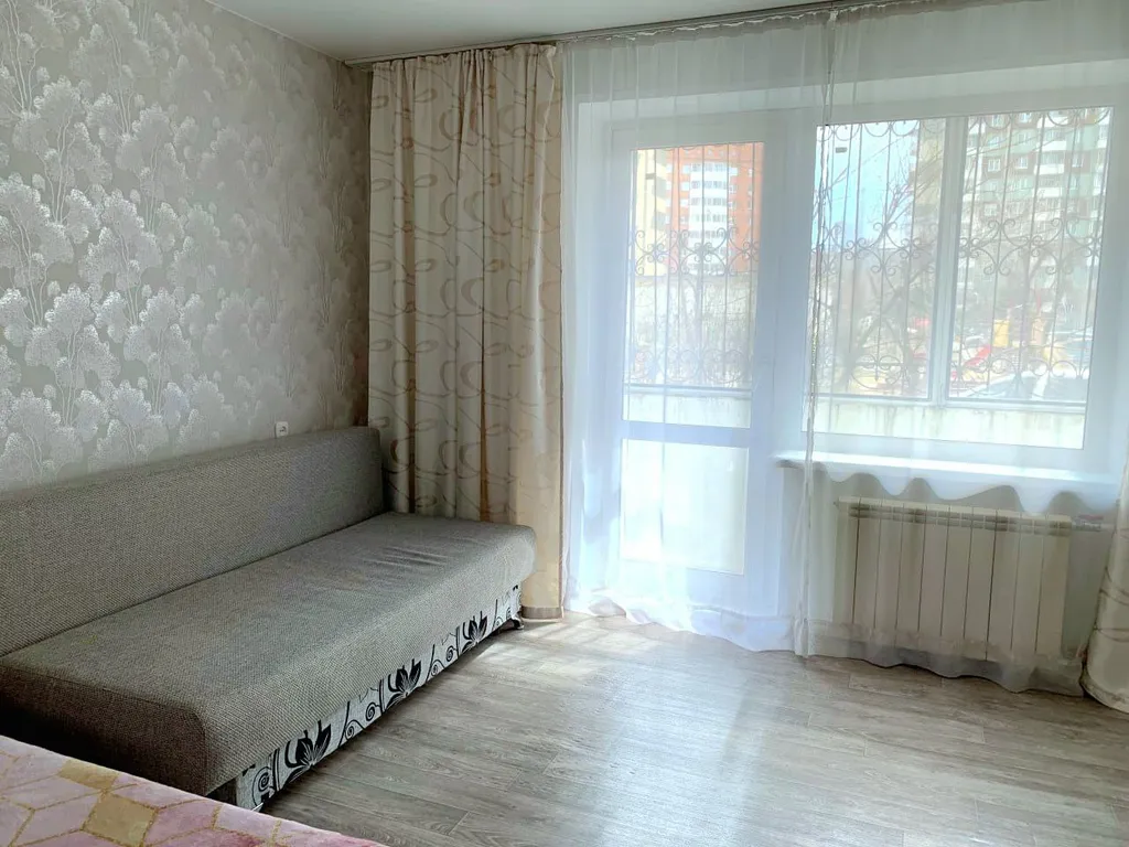 Квартира Светлая однокомнатная квартира — Красноярск