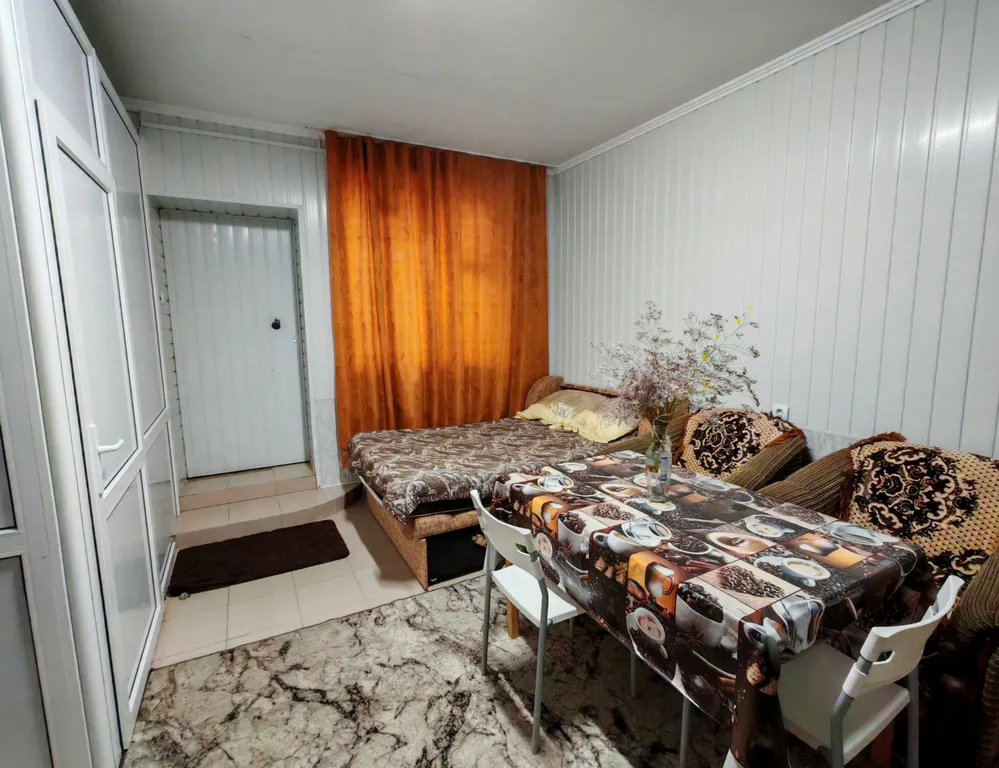 Коттедж Уютный двухэтажный дом на берегу Ейского лимана — Ейск