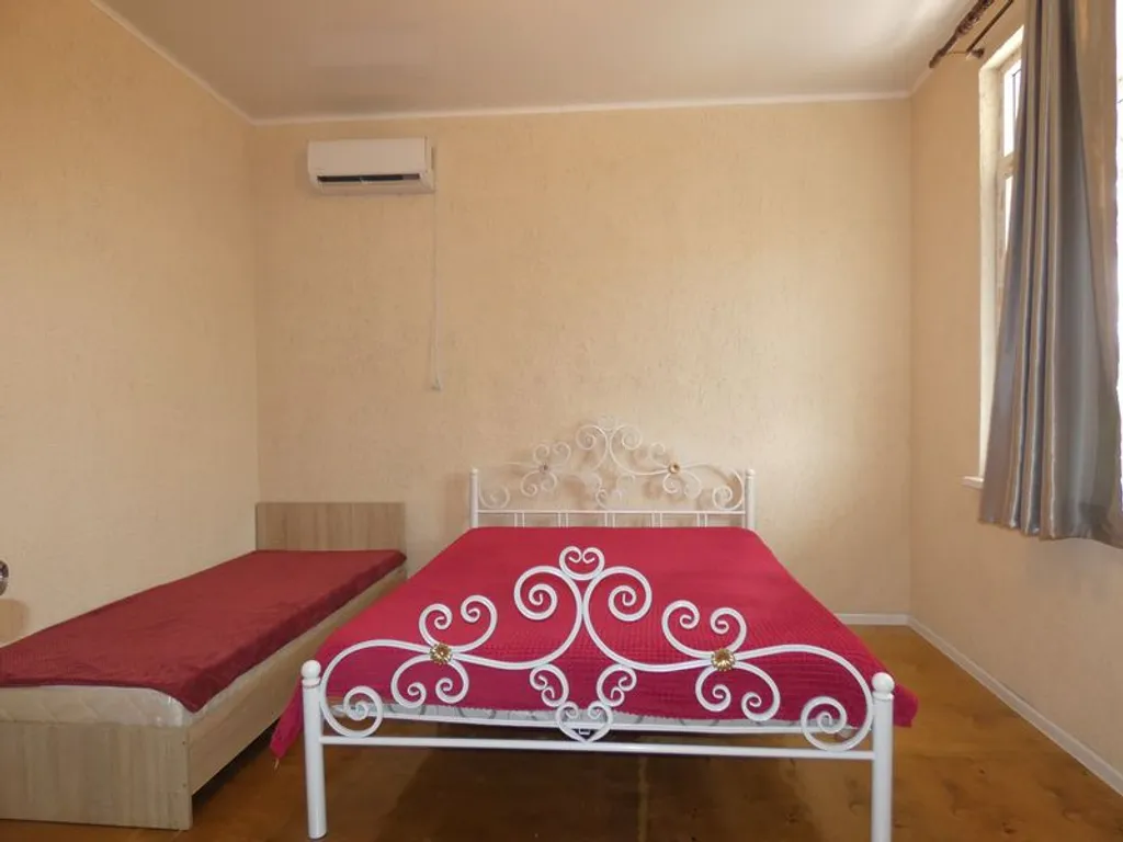 Квартира Комната — аренда посуточно в Сухум