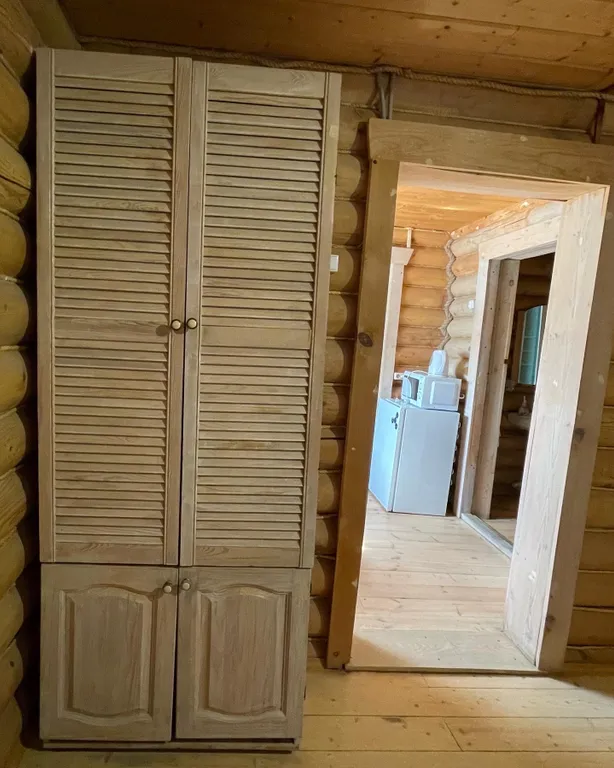 Дом из сруба с баней и бассейном