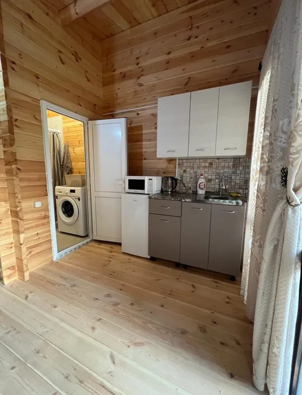 Коттедж Отдых в Абхазии, домик у моря — Сухум