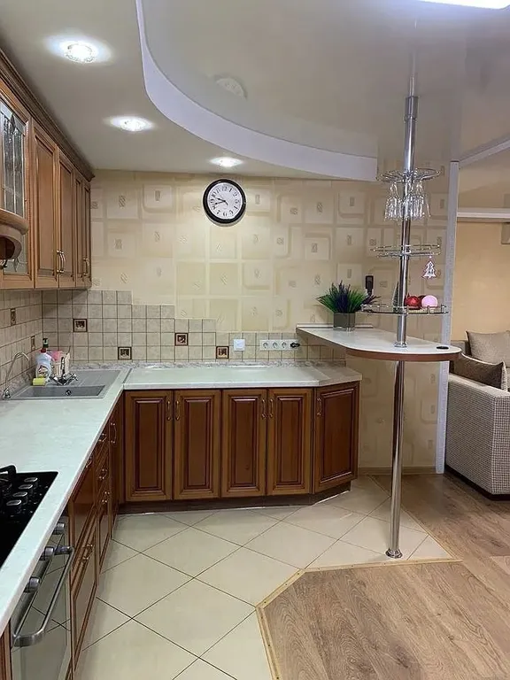 Просторная (98 м) 3-х комнатная квартира с видом на Успенский собор!