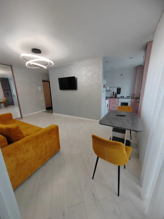 Апартаменты в центре с новым современным ремонтом