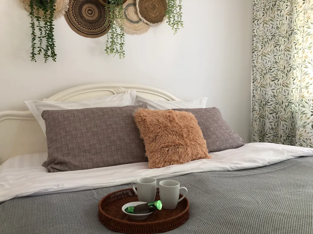 Просторная квартира для путешествия семьей на Алтай в центре города