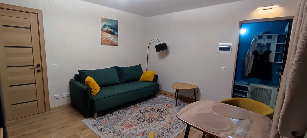 Уютная студия в на парковом