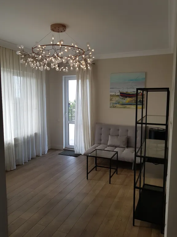 Вилла на 2 линии от моря