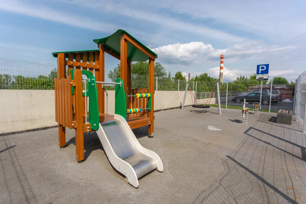 Уютная студия с дизайнерским ремонтом