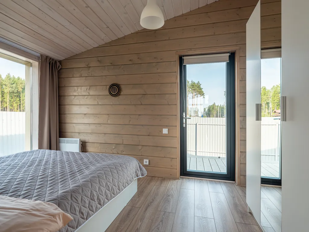 Большой семейный дом