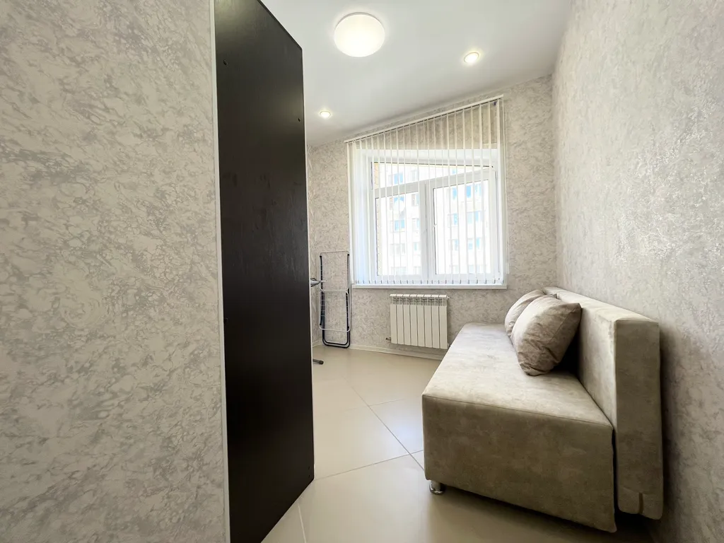 Комфортабельная 3-к квартира в новом доме на Тульской