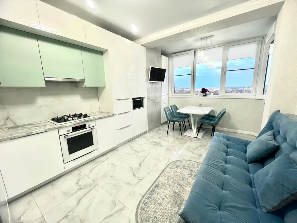 Квартира Шикарная евротрешка с видом на горы — аренда посуточно в Пятигорск