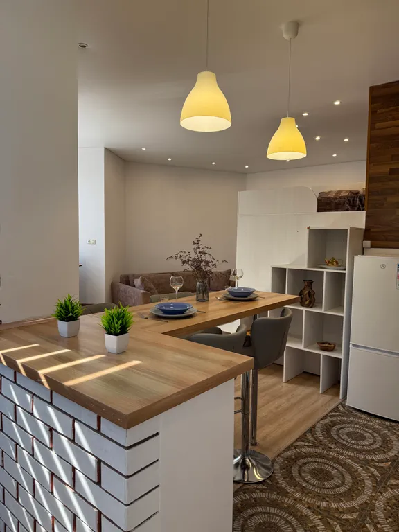 Студия в районе Нового Вокзала, 300 метров до моря и ТГПИ