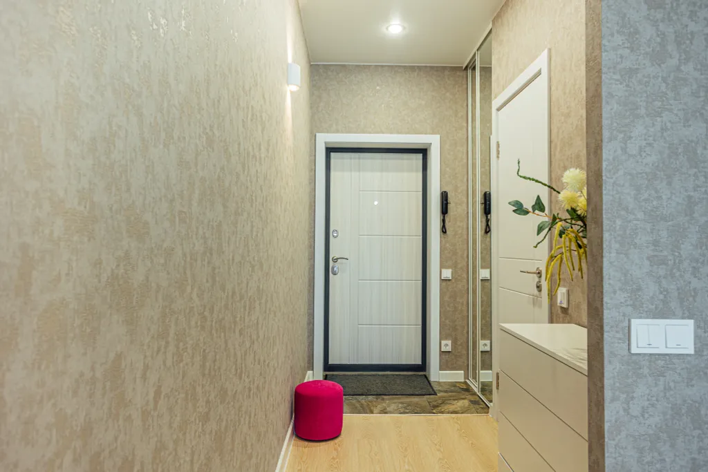 Видовая квартира ViVa MaGenta с панорамным  балконом