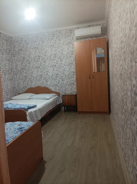 Квартира Комната — Цитрусовый