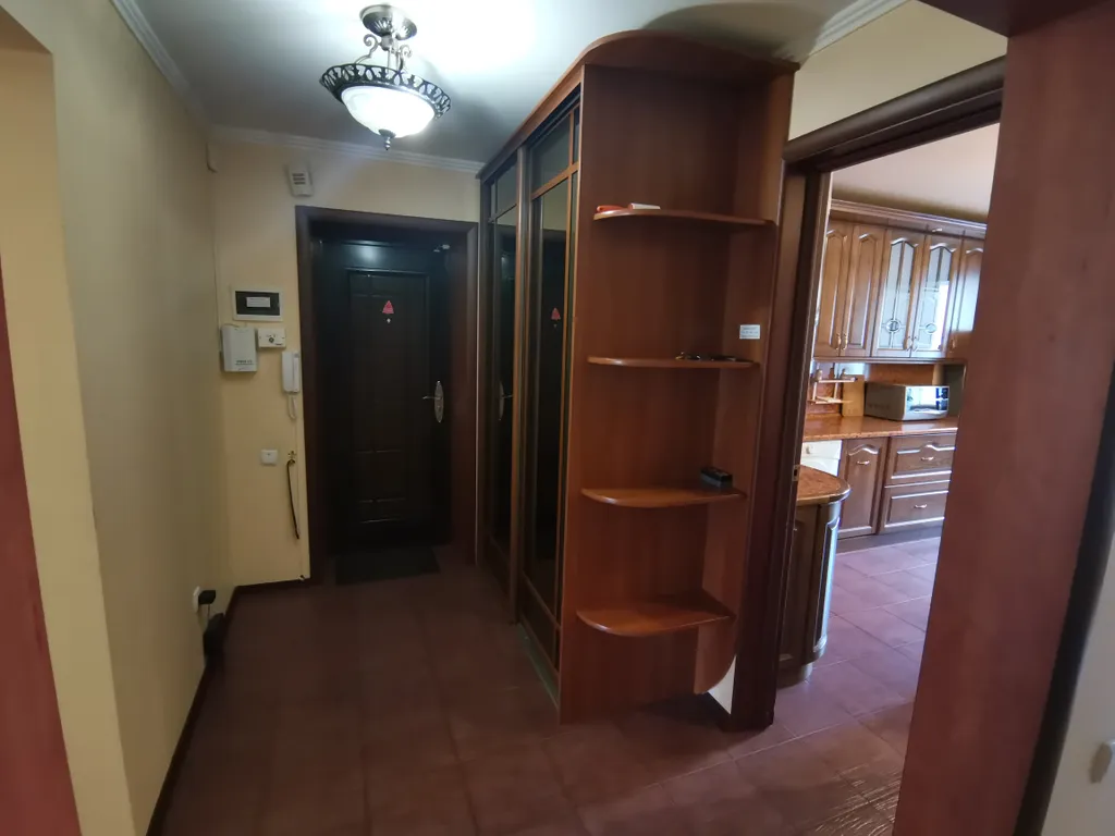 Уютная 3-х комн. квартира с ЕВРО-ремонтом, район сан. Москва