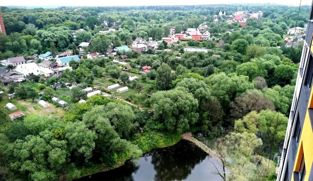 Квартира бизнес-класса с креативным и ярким ремонтом