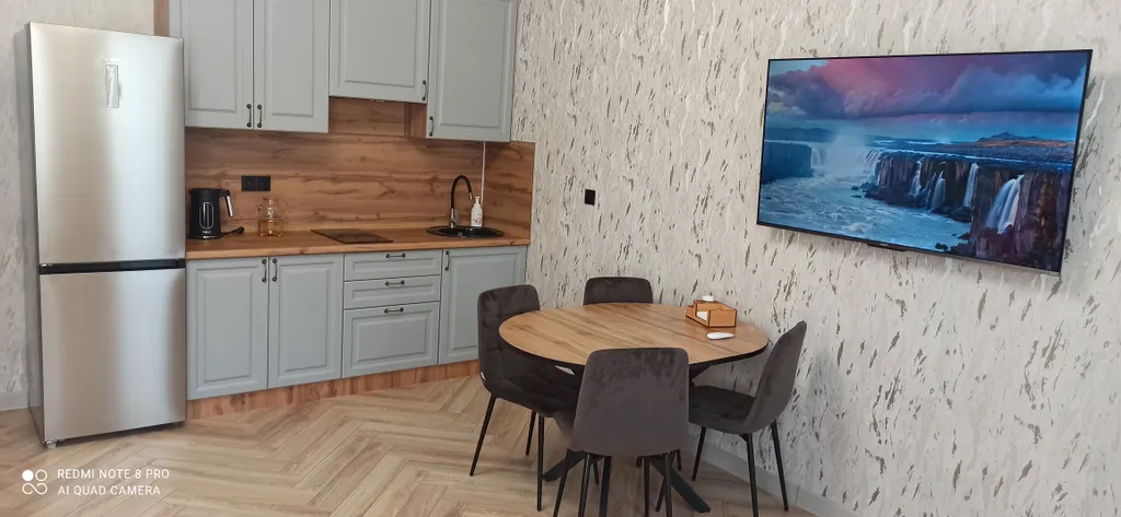 Студия с видом на озеро