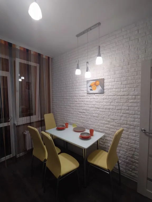 Квартира Апельсин, Дизайнерская квартира — Симферополь