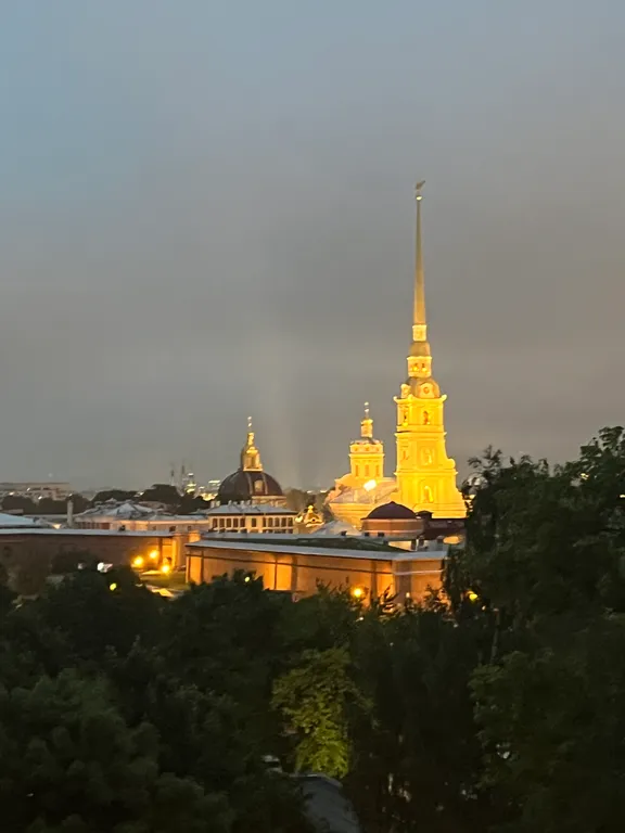 Апартаменты у Петропавловки