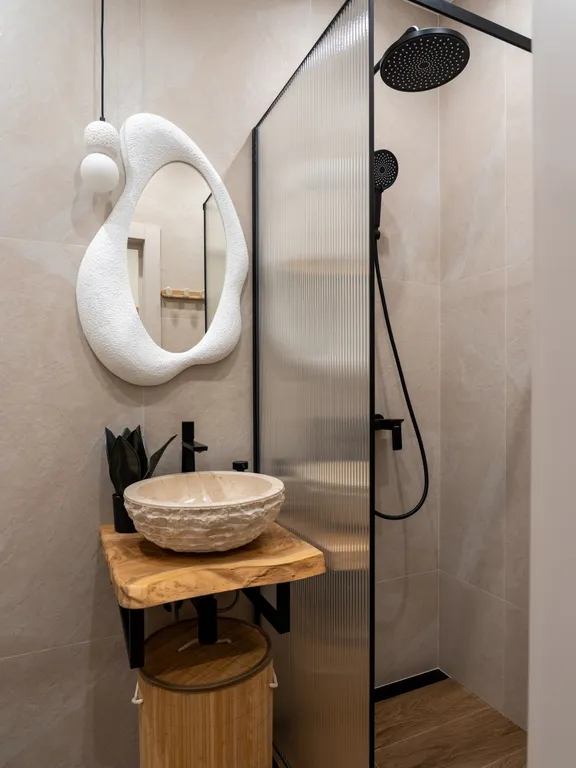 Роскошный апарт Japandi в Курортном районе в доме с бассейном и сауной