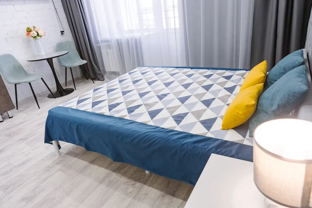 Квартира в центре города, на 10 этаже, с шикарным видом на город