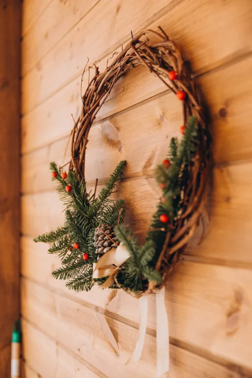 Большой дом с душой у соснового леса