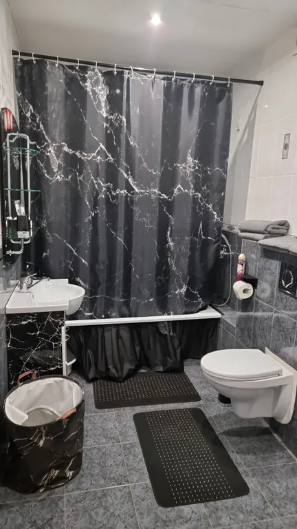 Двухкомнатная квартира с видом на реку Волгу