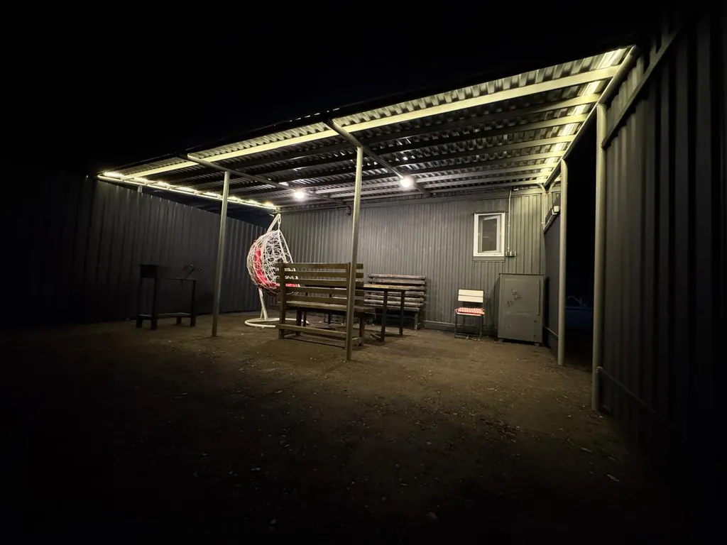 Домик на берегу Волги