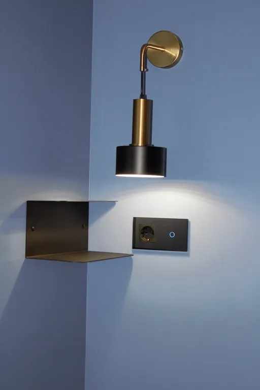 Стильная уютная студия с дизайнерским ремонтом