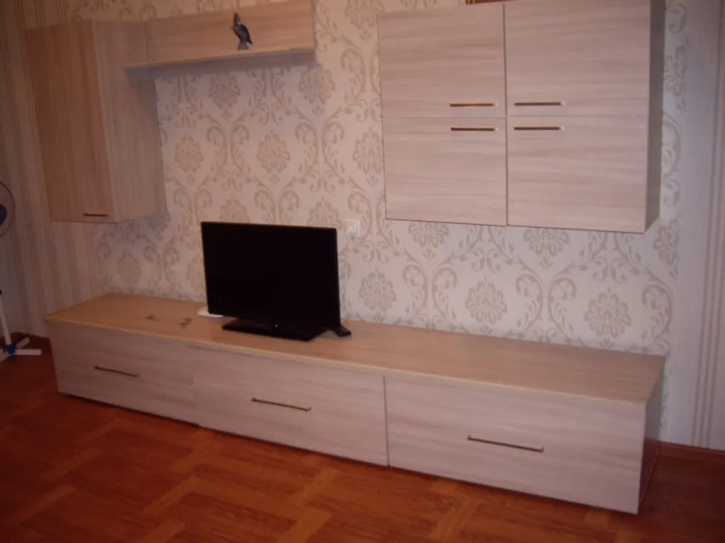 Трехкомнатная квартира в Старом Осколе возле Мед. Центра Поколение