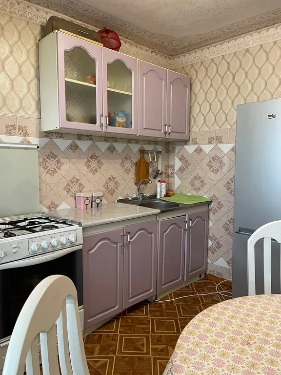 Двухкомнатная квартира с большой кухней