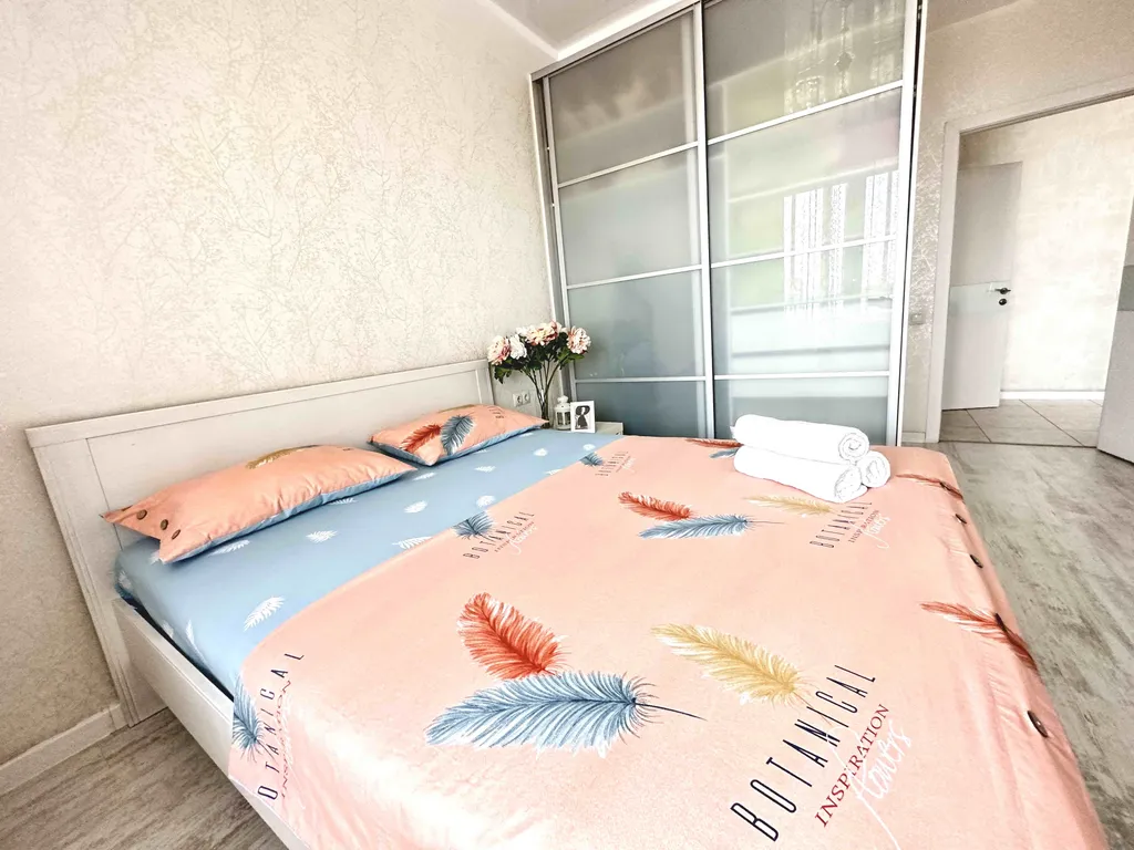 Двухкомнатная на Спортивной с Джакузи, шесть спальных мест