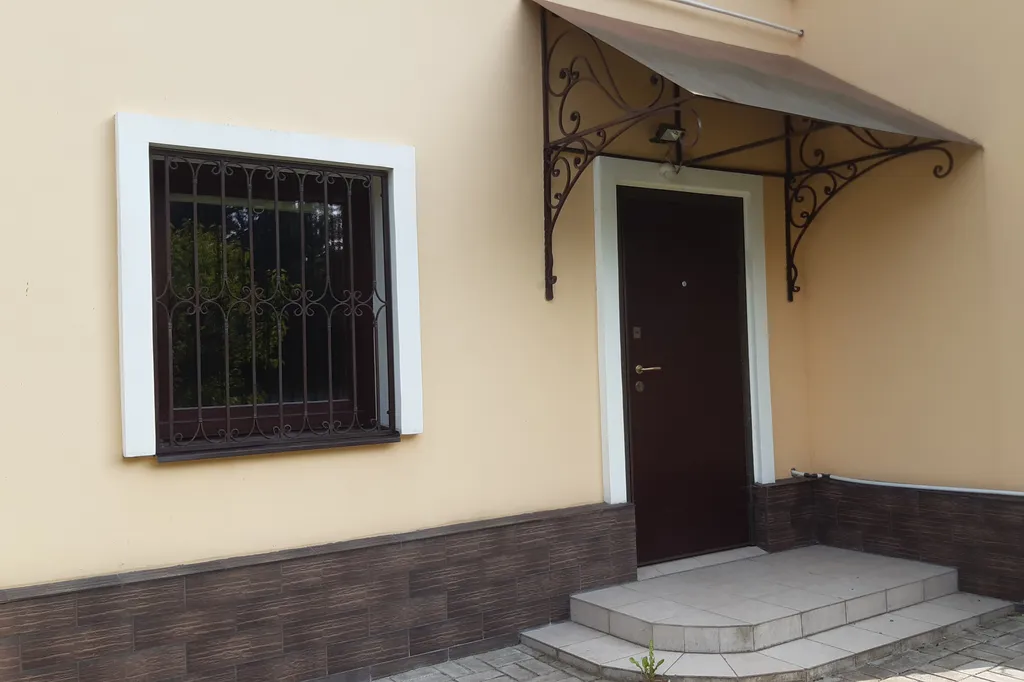 Уютный флигель