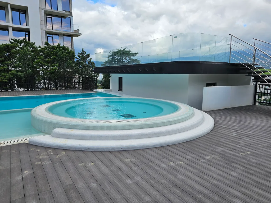 Квартира-студия в новым курортном комплексе лучистое